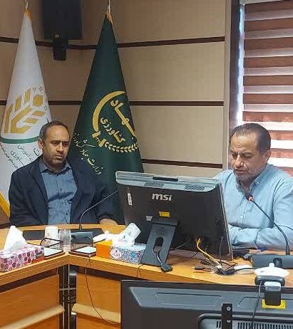 در وبینار دفتر امور فناوری سازمان تحقیقات بررسی شد،  تقدیر از عملکرد مرکز رشد کشاورزی و منابع طبیعی استان قزوین در سال ۱۴۰۴